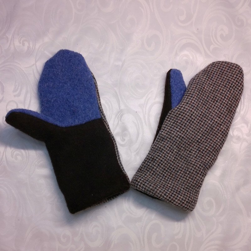 Cashmere Lined Mittens
