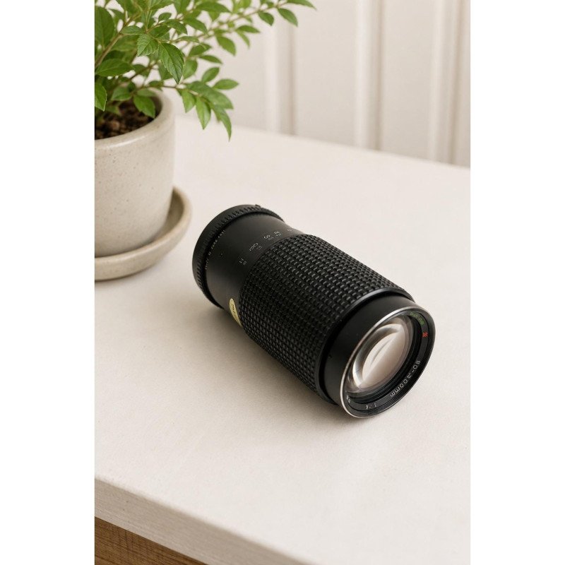 Tokina RMC 80-200mm f/4 Telephoto Zoom Lens Made in Japan Vintage Manual Focus