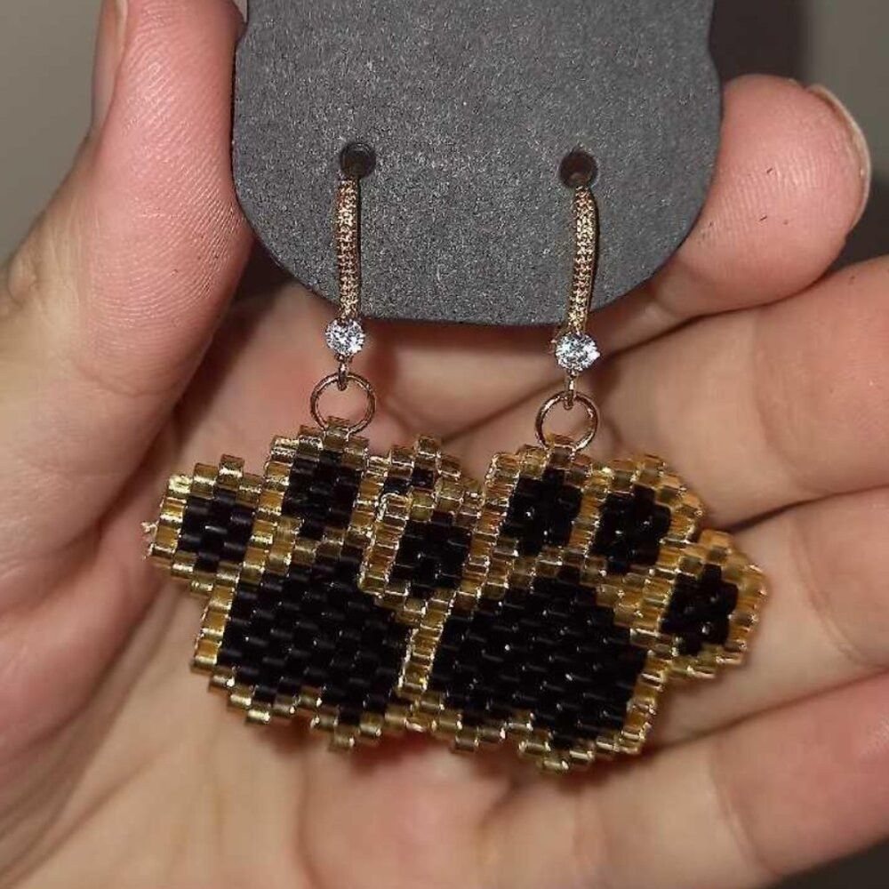 Beaded Paw Earrings Gift for the pet moms, 18K gold plated hooks