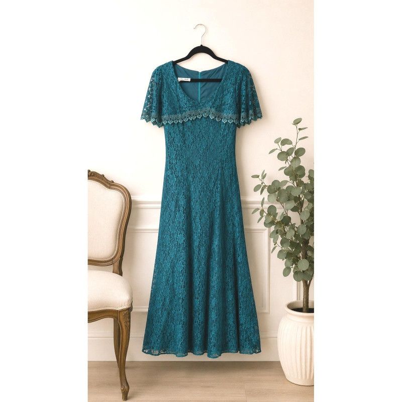 Vintage Nu Mode Jade Lace Maxi Dress – Modest Formal Gown (Size M)