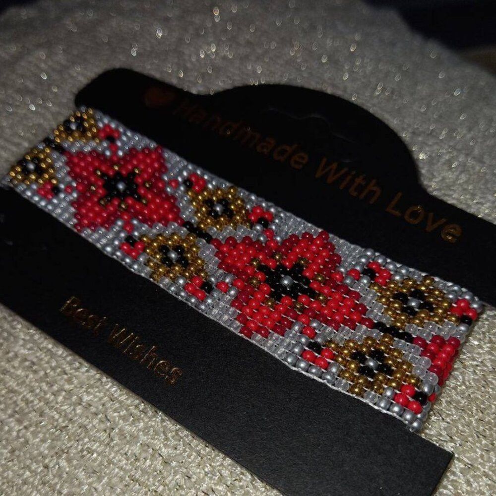 Red Floral Beaded Loom Bracelet - Stainless Steel Non-Tarnish Folk Bracelet