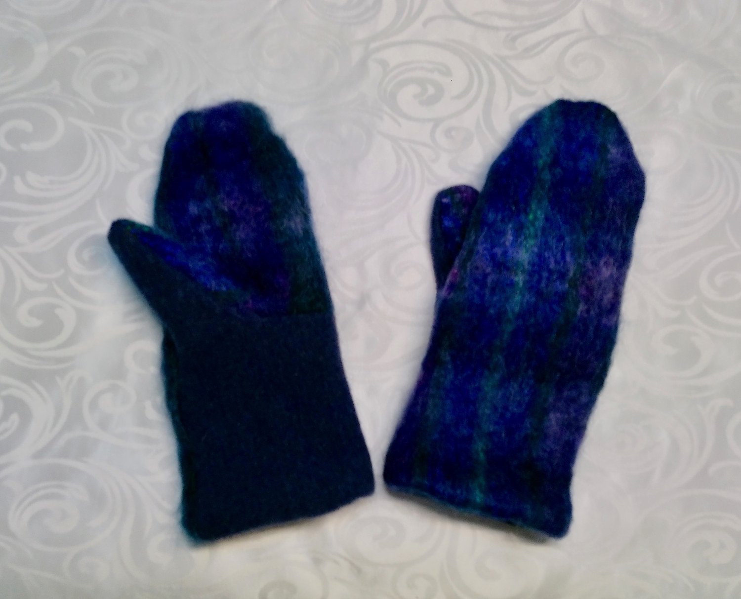 Cashmere Lined Mittens