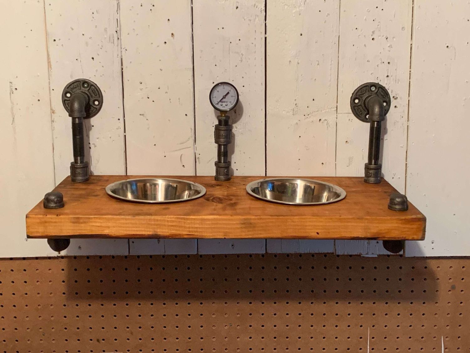 Floating Dog Feeder | 4 flange steampunk Dog Feeder