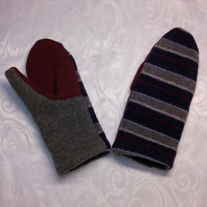 Cashmere Lined Mittens