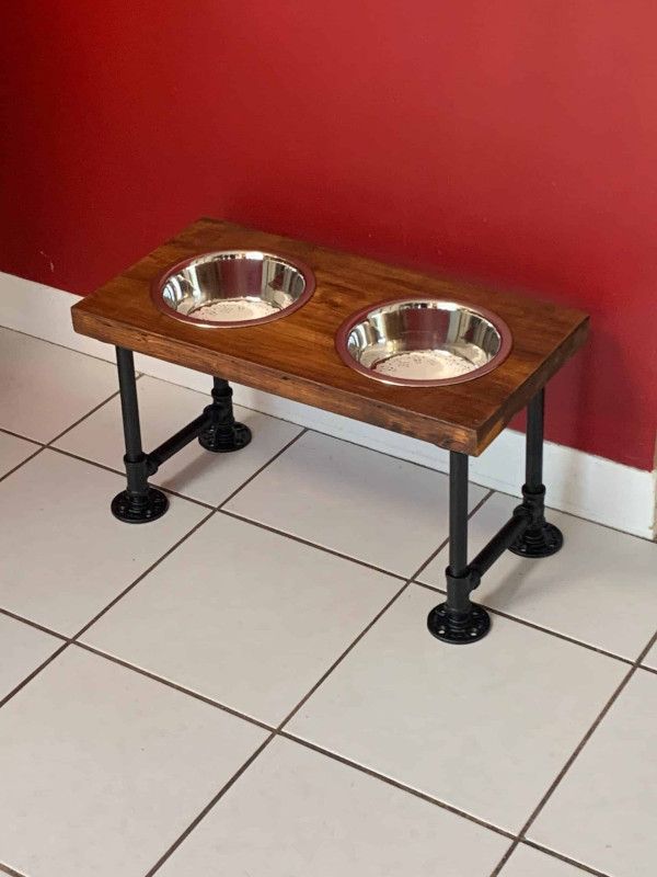 Rustic 2 bowl Raised dog bowl feeder tee style – Retro elevated dog bowls – Industrial style dog bowl stand