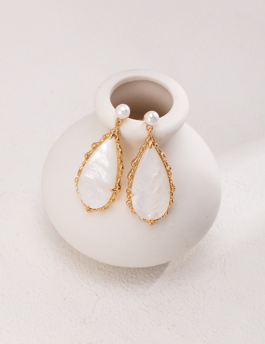 Pearl Shell Earrings