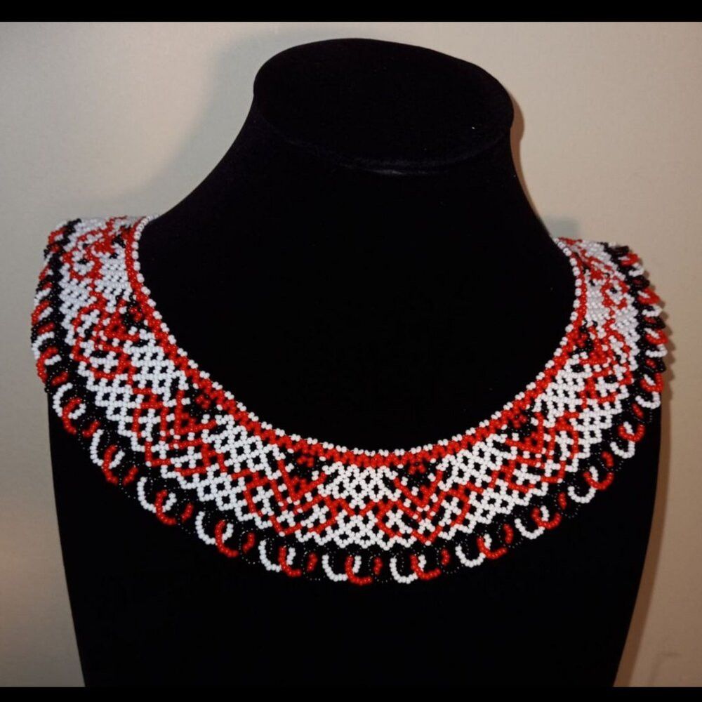 [MADE TO ORDER] Ukrainian Beaded Sylianka Necklace - Traditional Kharkiv Embroidery Motifs