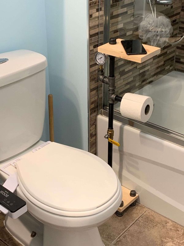Industrial Style freestanding toilet paper holder