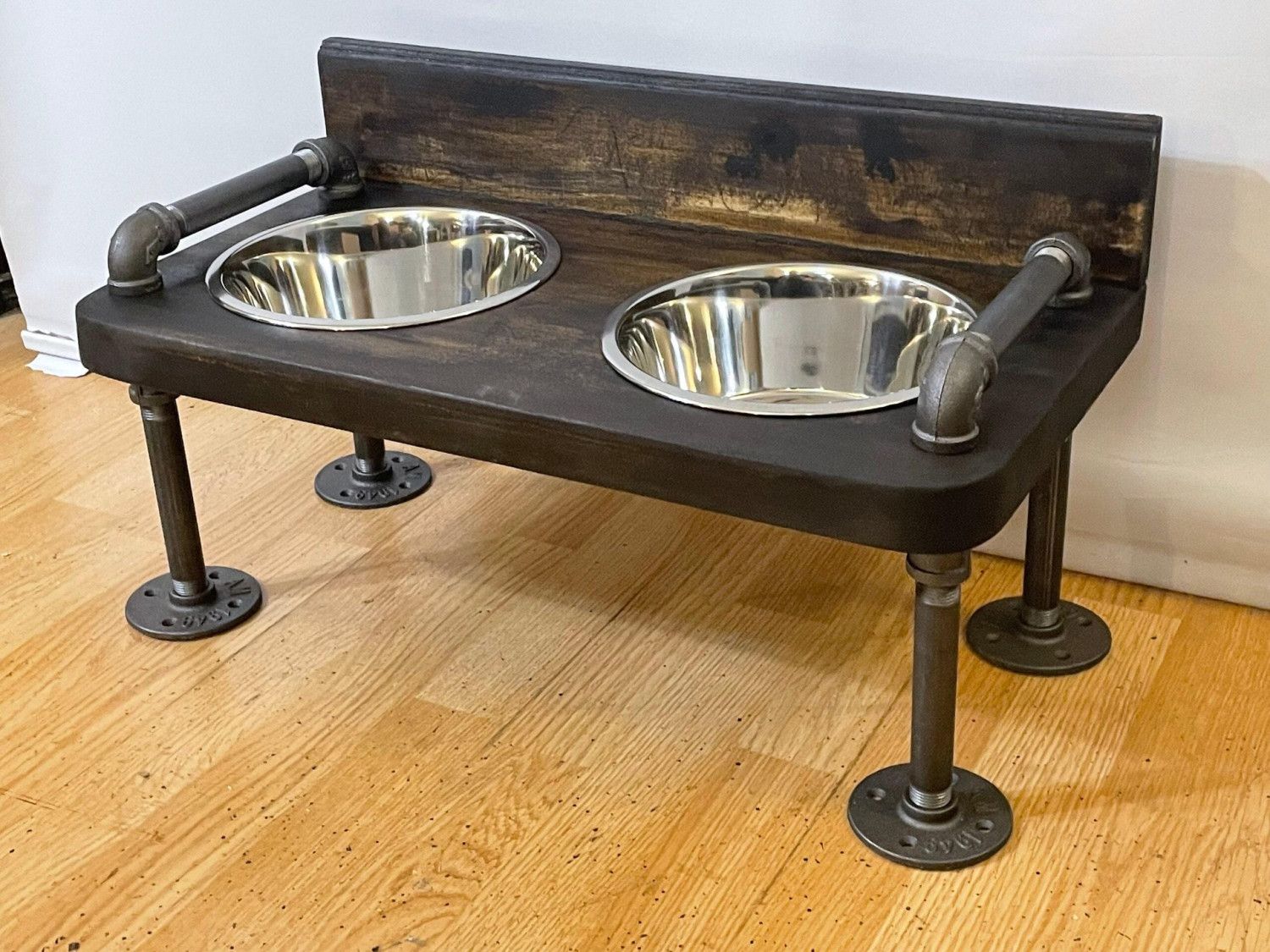 X-Large raised wood Dog Feeder – Raised Dog Feeder – Solid Raised Feeder – BEST PRICES !