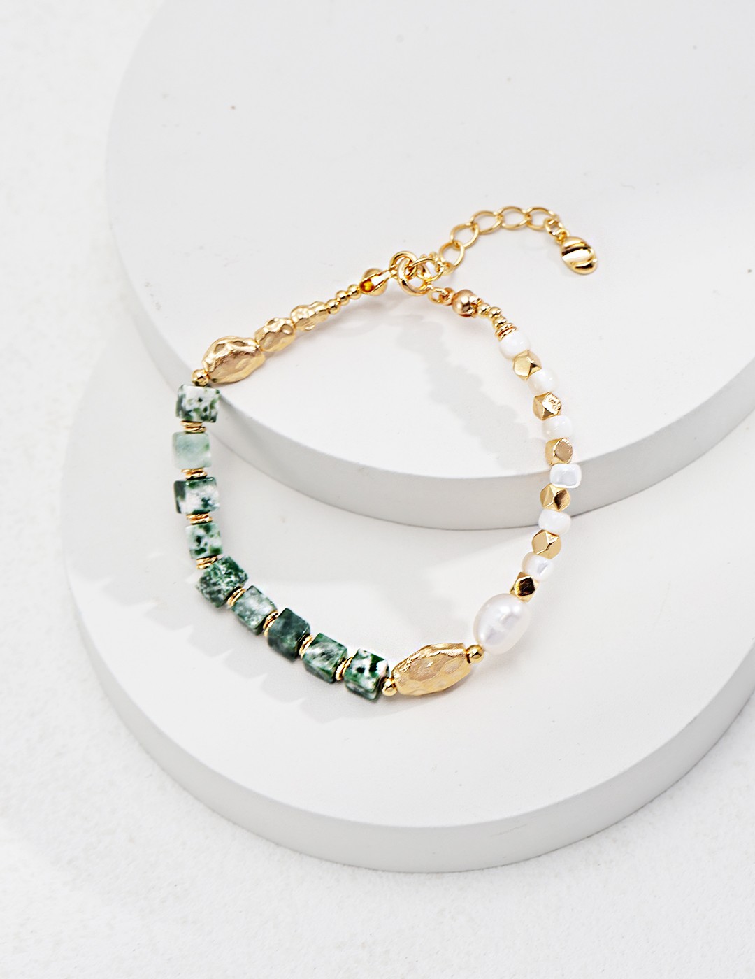 Emerald Pearl Bracelet
