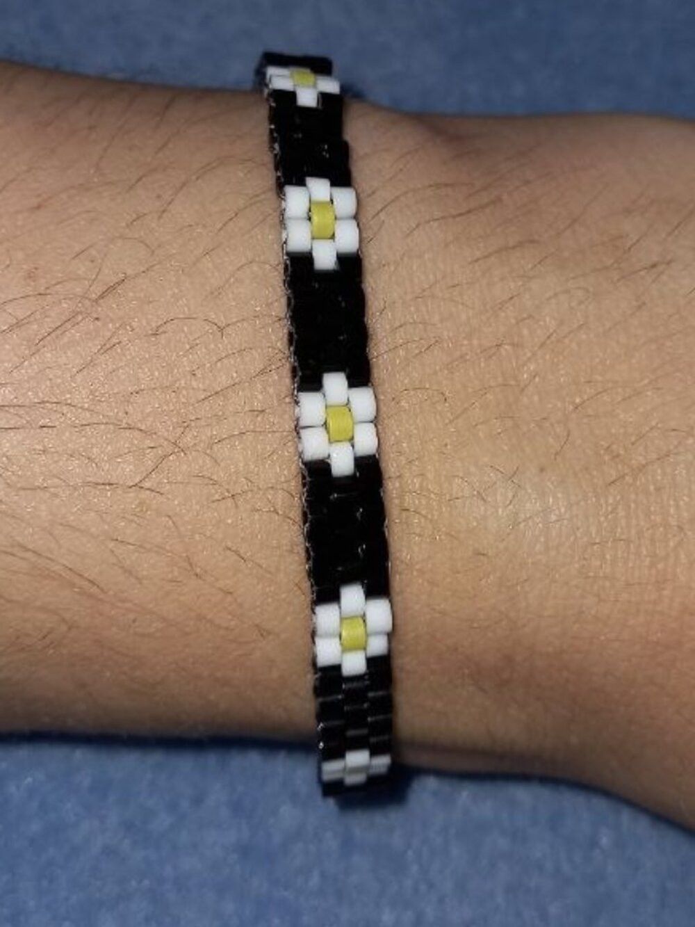Handmade Black Daisy Beaded Bracelet | Adjustable Stainless Steel Clasp