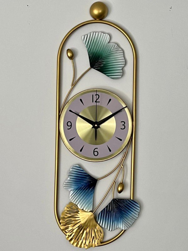 Luxury 3D Metal Wall Clock Décor: