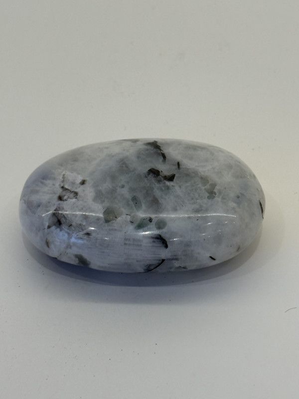 Rainbow moonstone palm