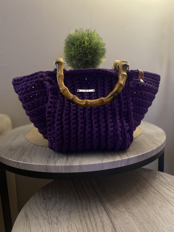 Looped, *"Spacious Crochet Bag with Round Wooden Handle and Long Crochet Strap – Perfect for Every Woman"